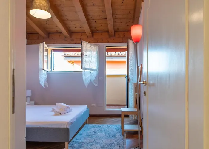 Daire Housmart Tovaglie 9 Int. 6 Bolonya