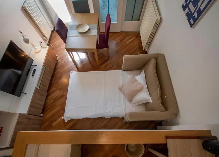 Daire Housmart Tovaglie 9 Int. 6 Bolonya