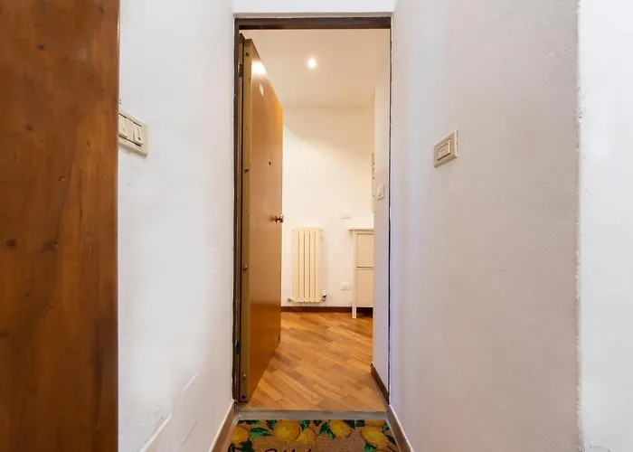 Daire Housmart Tovaglie 9 Int. 6 *